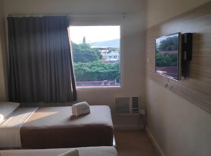 Hotel Westpoint *